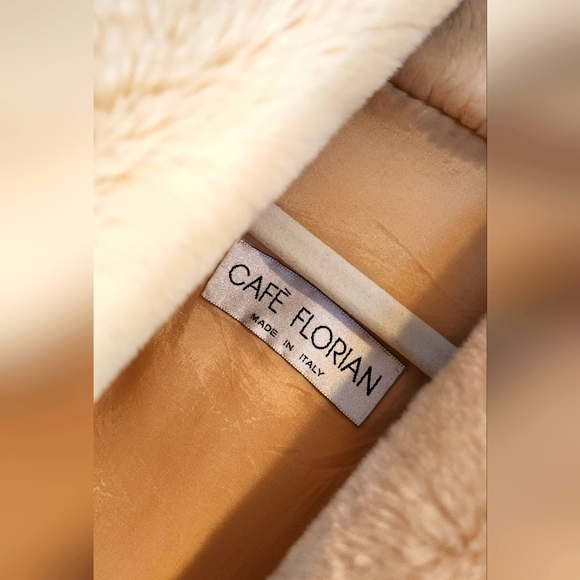 Cafe Florian fur coat - Picture 2 of 5